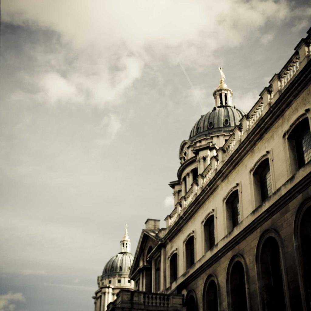 أفضل شاشات 4K الذكية 2026 - مقارنة شاملة