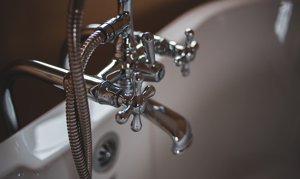 فحص أنابيب المياه - الوقاية خير من العلاج